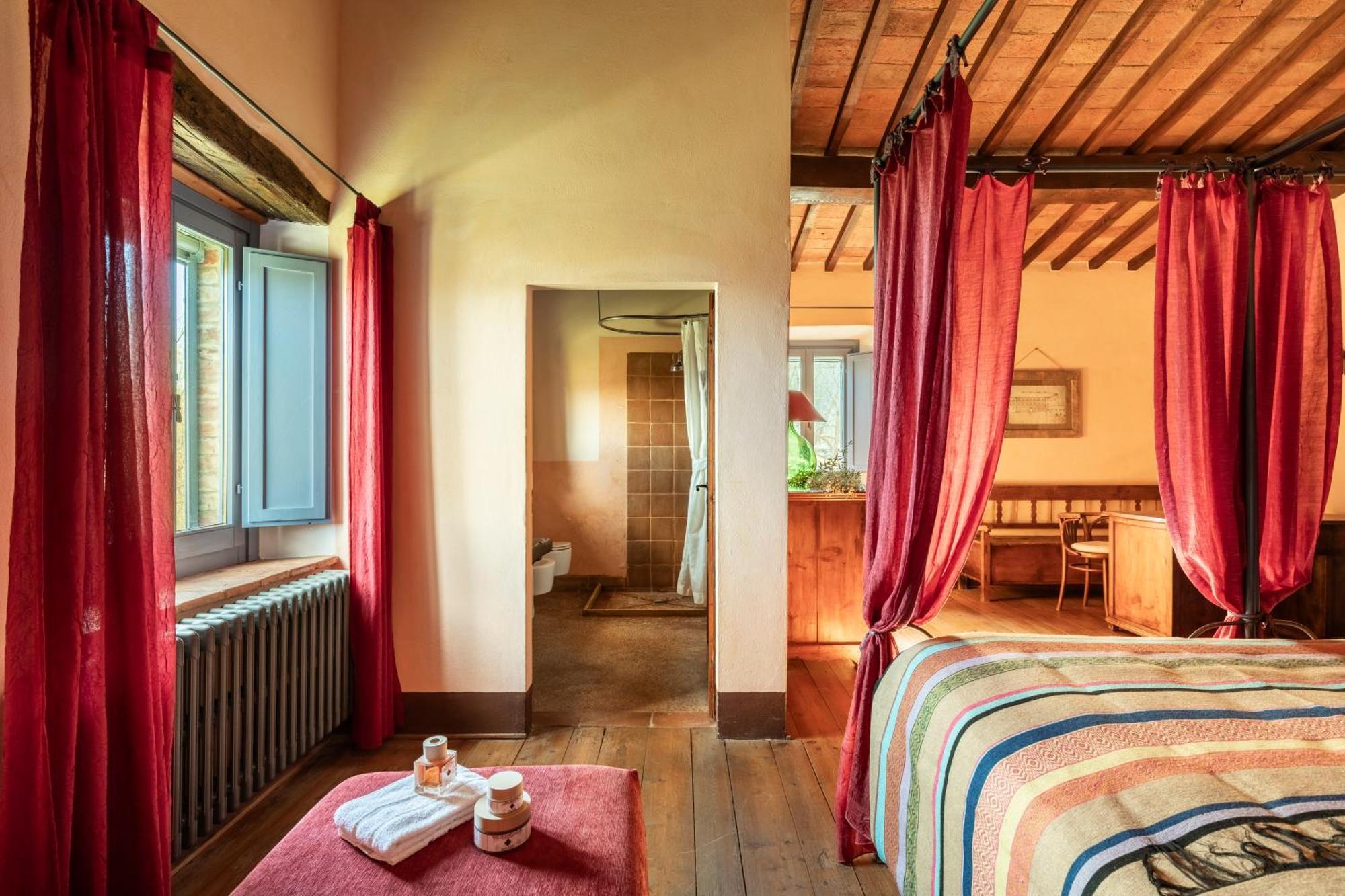B&B - Podere Monti Montepulciano Bagian luar foto